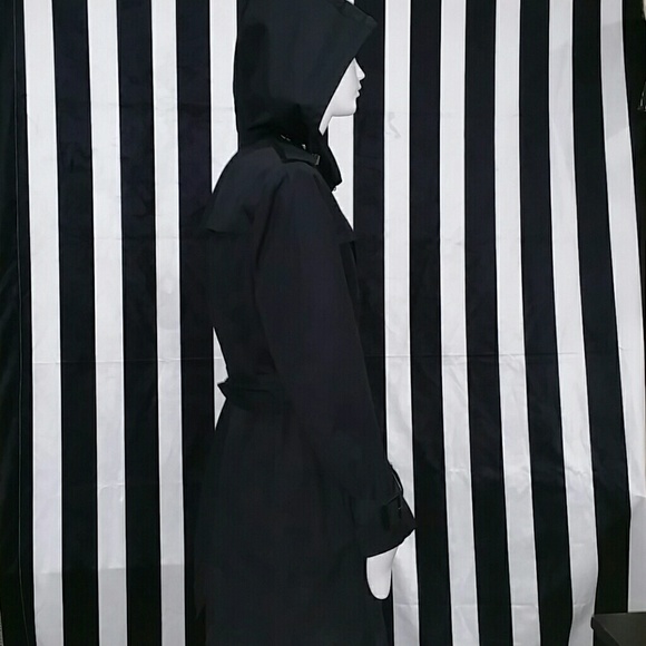 London Fog Trench Coat w/ detachable hood & lining - Picture 3 of 7